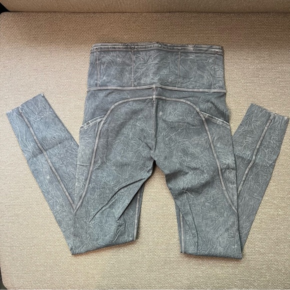 lululemon fast and free - ice dye size 4 - Picture 8 of 8